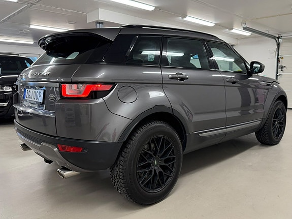 Land Rover Range Rover Evoque 14 of 27