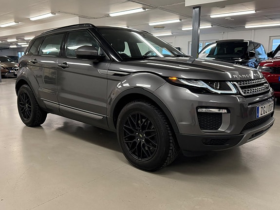 Land Rover Range Rover Evoque 16 of 27