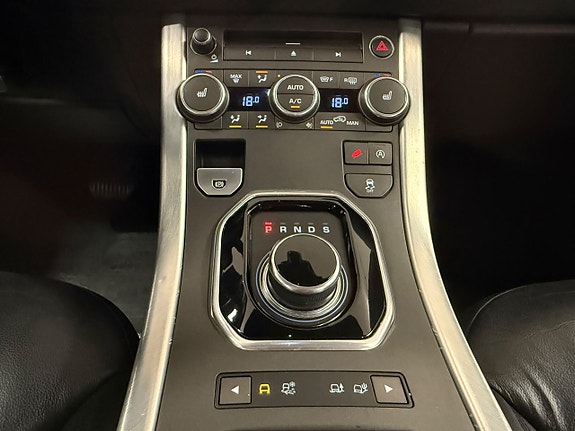 Land Rover Range Rover Evoque 25 of 27