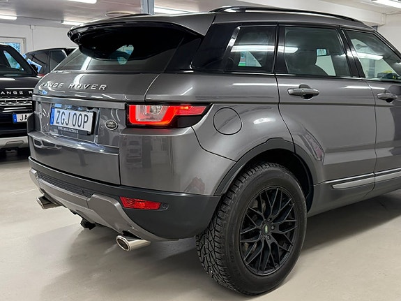 Land Rover Range Rover Evoque 15 of 27