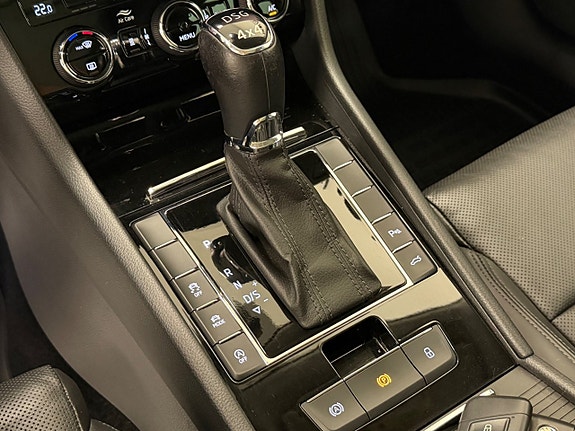 Skoda Superb 25 of 30