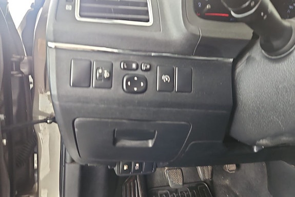 Toyota Avensis 18 of 18