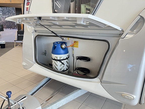 Adria AVIVA 512 PT (TRUMA+Tält+1 300 kg+Barnkammare) 7 of 13