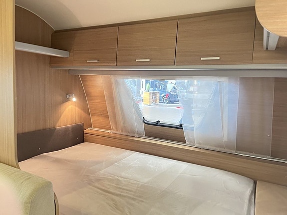 Adria AVIVA 512 PT (TRUMA+Tält+1 300 kg+Barnkammare) 10 of 13