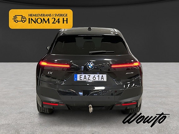 BMW iX 5 of 18