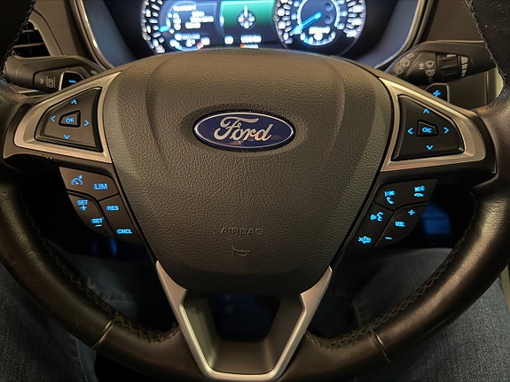 Ford Mondeo 16 of 17