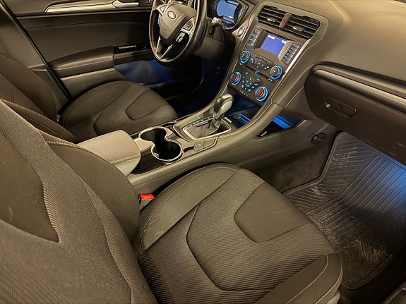 Ford Mondeo 11 of 17
