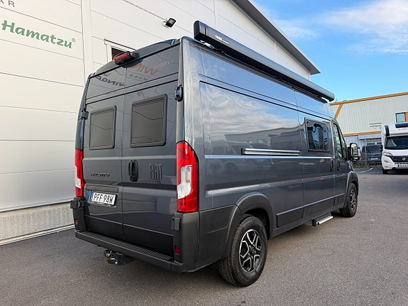 Robeta Helios 180HK AUT (5 bältad & 6 sovplatser!) 3500kg! Skyloft! Adaptiv farthållare! Vinteranpassad! Endast 5,99m! 24 of 24