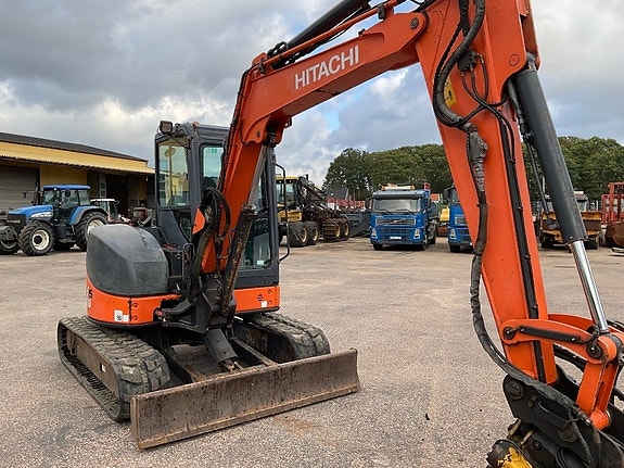 Hitachi ZX 52 U-3 CLR 5 of 7