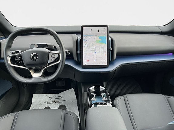 Volvo EX30 14 of 18