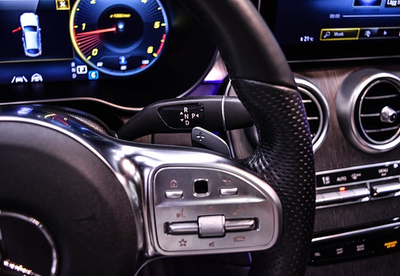 Mercedes-Benz GLC300 d 19 of 26