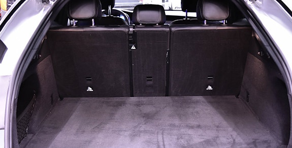 Mercedes-Benz GLC300 d 24 of 26