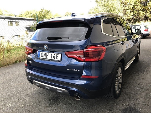 BMW X3 3 of 12