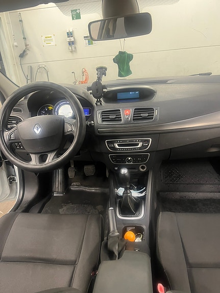 Renault Megane III 2 of 2