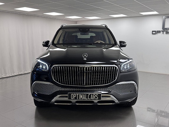 Mercedes-Benz GLS600 8 of 24