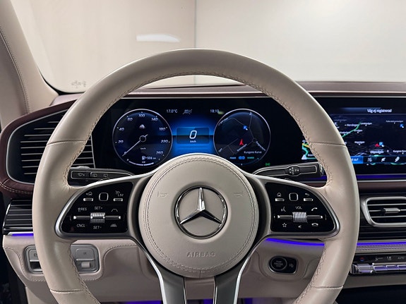 Mercedes-Benz GLS600 6 of 24