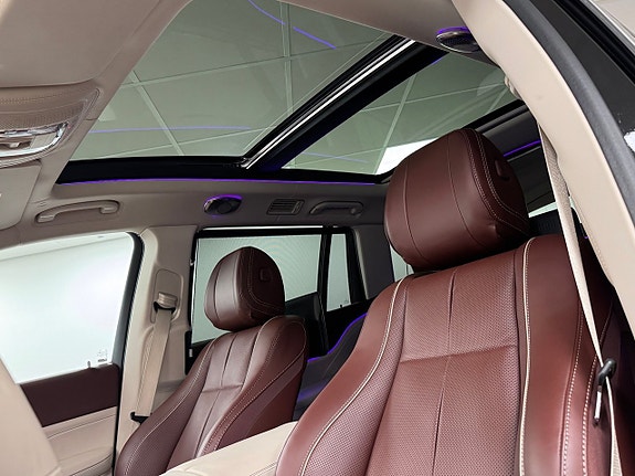 Mercedes-Benz GLS600 16 of 24