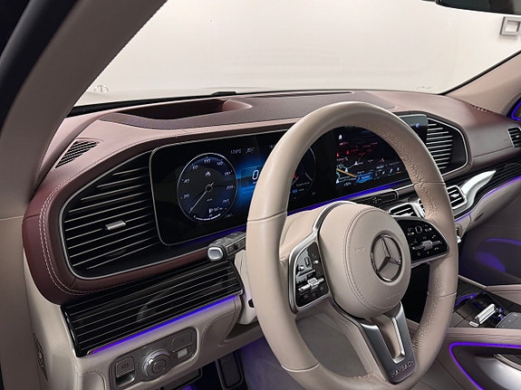Mercedes-Benz GLS600 5 of 24