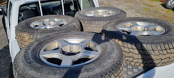 Nissan Navara 8 of 9