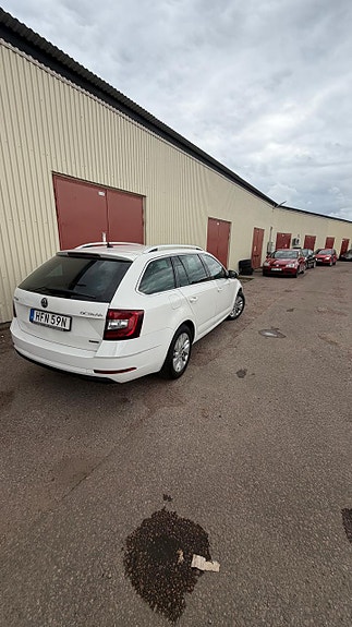 Skoda Octavia 5 of 7