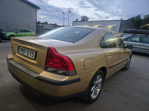 Volvo S60 6 of 14
