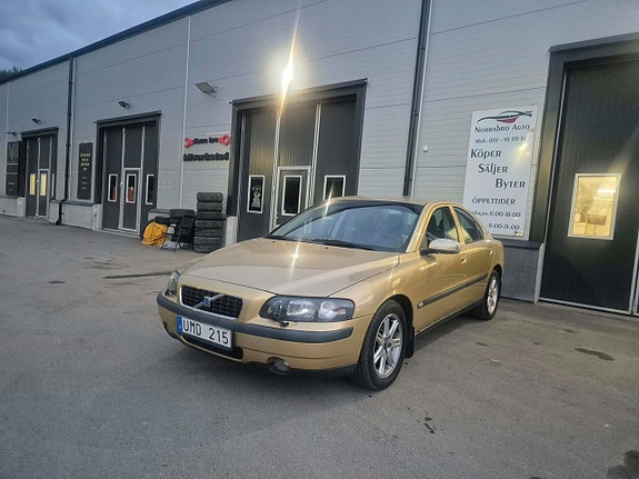 Volvo S60 5 of 14