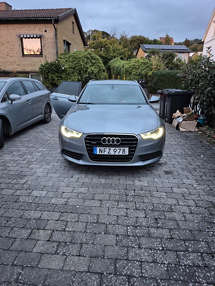 Audi A6 4 of 9