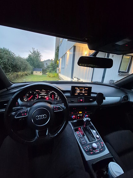 Audi A6 8 of 9