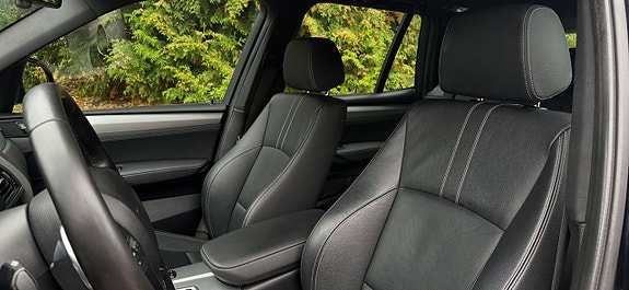 BMW X3 8 of 12