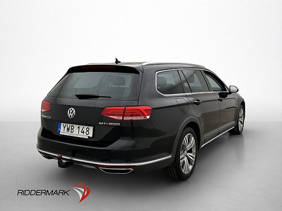 Volkswagen Passat Alltrack 8 of 30