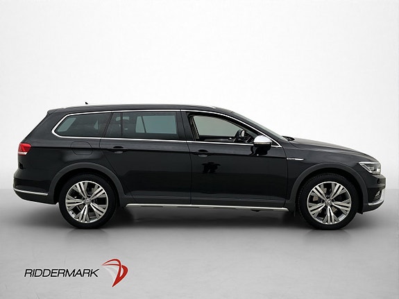 Volkswagen Passat Alltrack 9 of 30