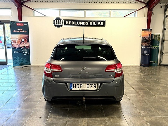 Citroen C4 9 of 17
