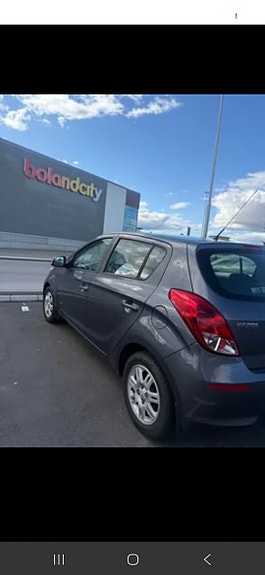 Hyundai i20 3 of 5