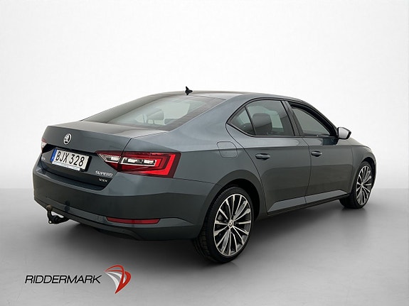 Skoda Superb 8 of 30