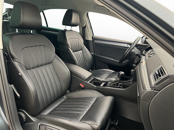 Skoda Superb 27 of 30