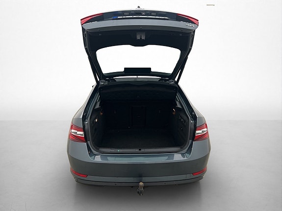 Skoda Superb 10 of 30