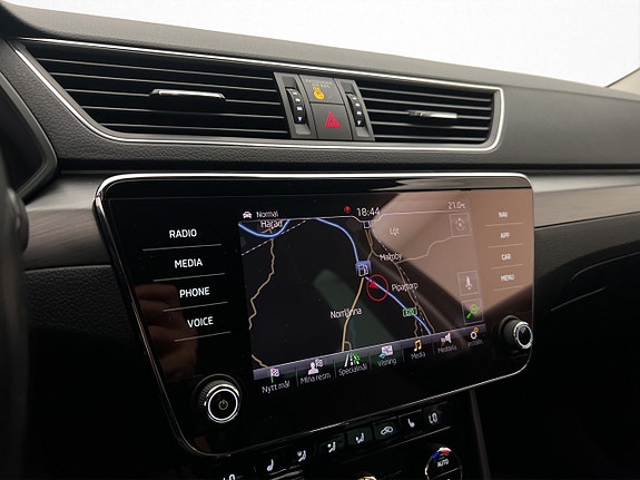 Skoda Superb 22 of 30