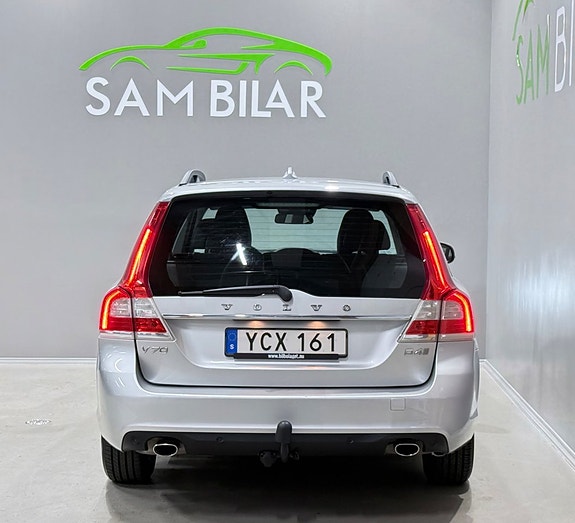 Volvo V70 13 of 18