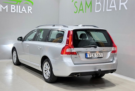 Volvo V70 14 of 18