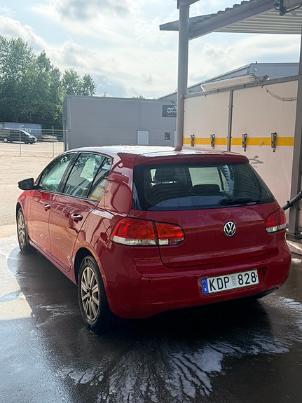 Volkswagen Golf VI 4 of 5