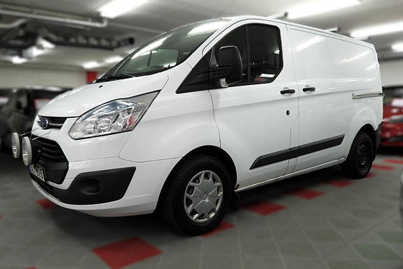 Ford Transit Custom 2 of 30