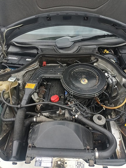 Mercedes-Benz 200 15 of 15