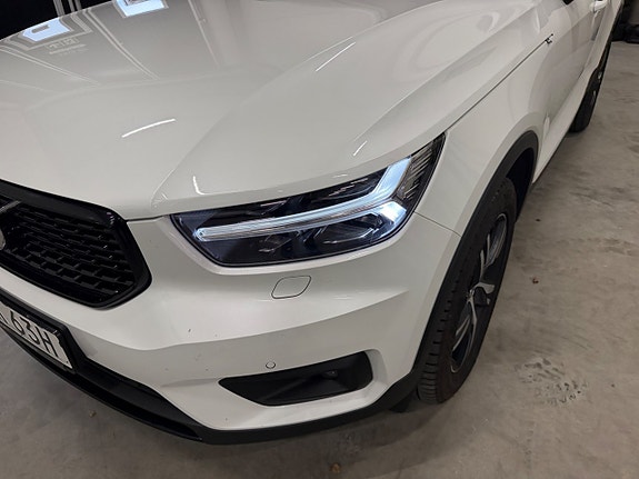 Volvo XC40 8 of 30