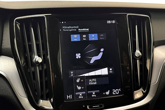 Volvo V60 Cross Country 24 of 30