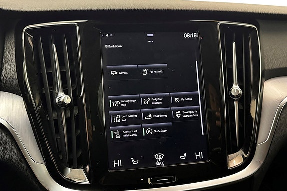 Volvo V60 Cross Country 27 of 30