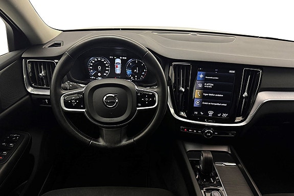 Volvo V60 Cross Country 19 of 30