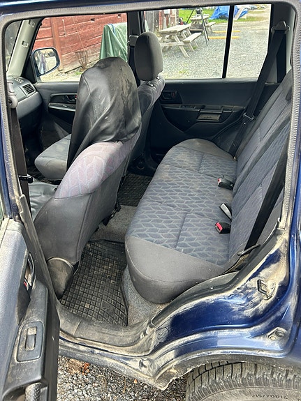 Mitsubishi Pajero Pinin 10 of 11