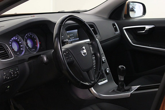 Volvo S60 10 of 18
