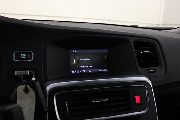 Volvo S60 16 of 18