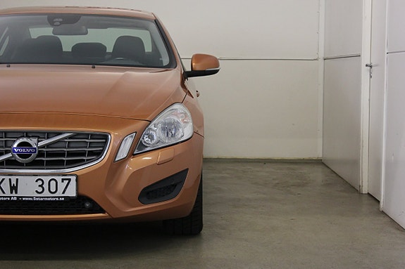 Volvo S60 4 of 18